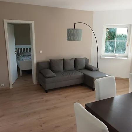 Apartment Idyllische Lage Im Sueden Erfurts Erfurt