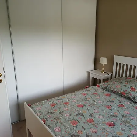 Idyllische Lage Im Sueden Erfurts إرفورت